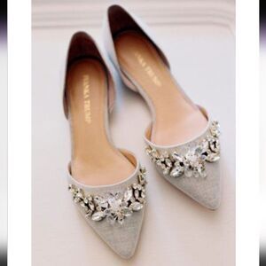 IVANKA TRUMP D'ORSAY JEWEL EMBELLISHMENTS DETAILS TOP POINTED TOE FLAT